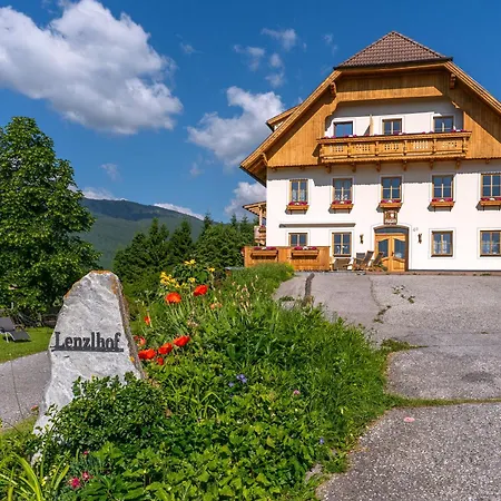 公寓 Lenzlhof *